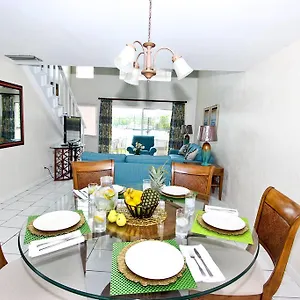 3* Resort Ocean Reef Yacht Club &
